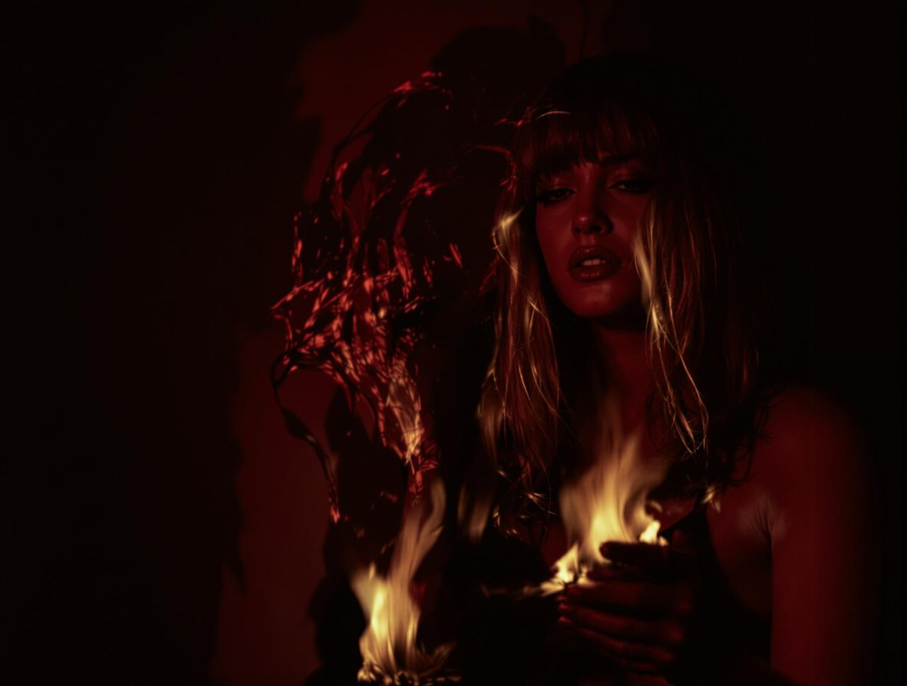 某女演员片酬曝光！单部电影高达8000万，网友直呼离谱